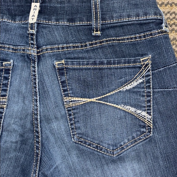 Ariat Women’s Size 30S REAL Denim Cotton Blend Stretch Bootcut Blue Jeans - Picture 7 of 12